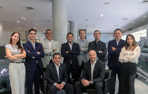 <p><span style="background-color: transparent; color: rgb(0, 0, 0);">BMW Perú: 26 años consecutivos liderando el segmento </span><em style="background-color: transparent; color: rgb(0, 0, 0);">premium</em><span style="background-color: transparent; color: rgb(0, 0, 0);"> con visión, disciplina y futuro eléctrico</span></p>