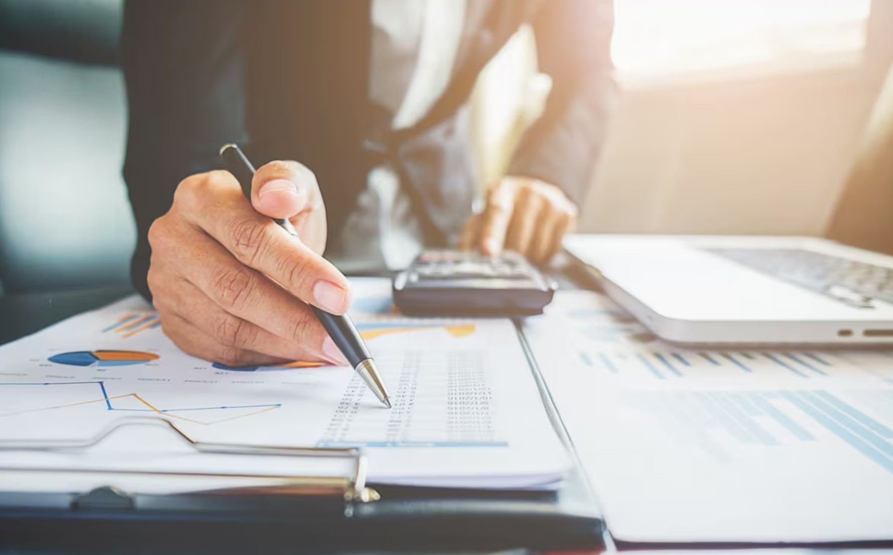 <p>Factoring: la mayor competencia que favorece la reducción de las tasas de interés</p>