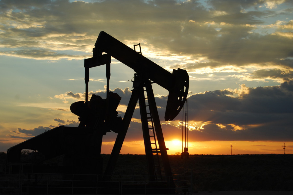 Petróleo: Brent escaló hasta 13% y superó los US$80 por tensión en Oriente Medio