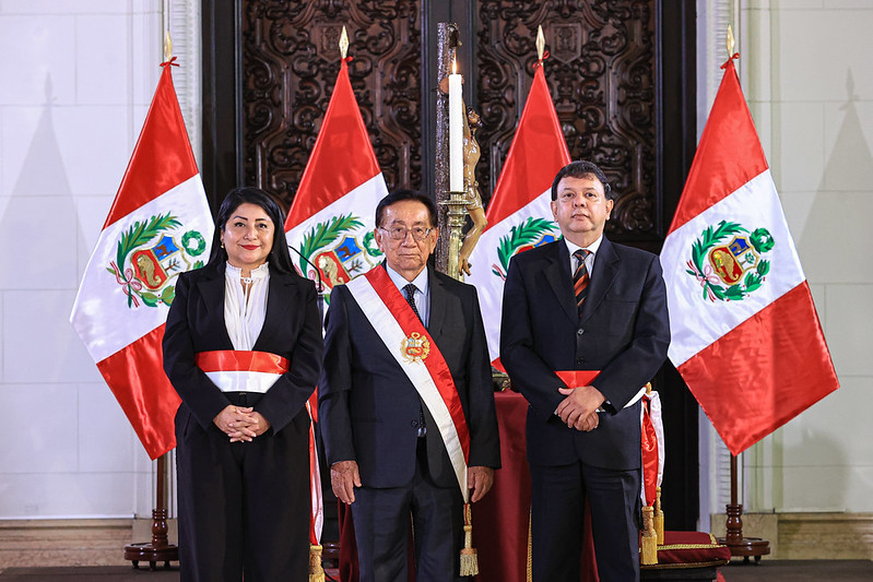 Juan Carlos Velasco juró como nuevo ministro de Salud