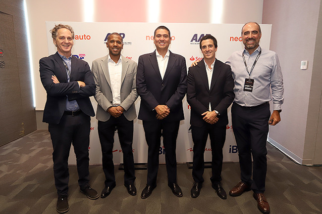 <p><span style="color: rgb(0, 0, 0);">RIMAC Seguros, Santander Consumer y Neoauto impulsan el bienestar del ecosistema vehicular peruano</span></p>