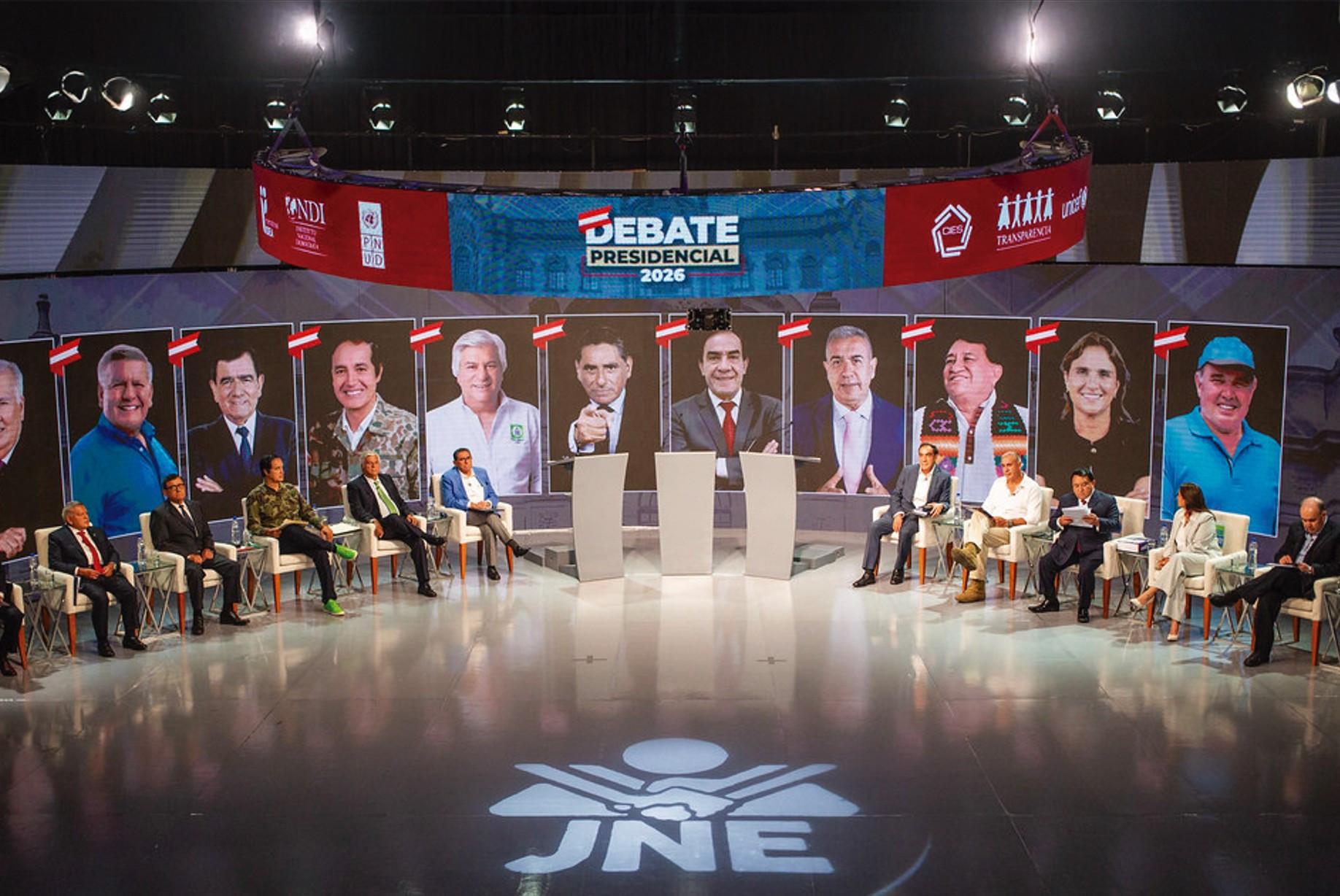 <p>[Editorial] Un debate estéril</p>