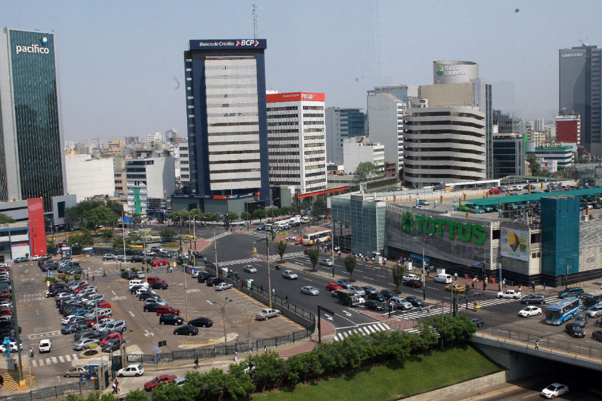 <p>Expectativas empresariales mejoran parcialmente en marzo, según mostró sondeo del BCR</p>