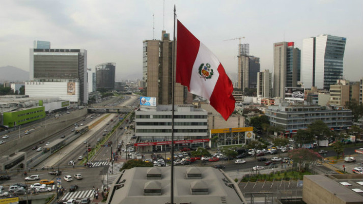 fmi-eleva-a-28-la-proyeccion-de-crecimiento-para-el-peru-en-2026-y-2027