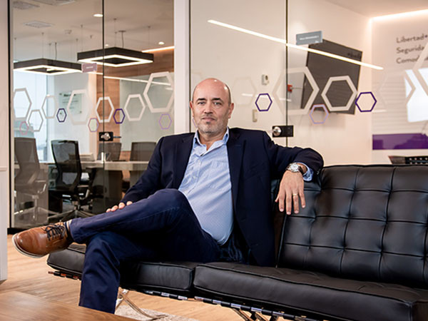 <p><span style="background-color: transparent; color: rgb(0, 0, 0);">Alivo: la solución estratégica para transformar la movilidad corporativa en el Perú</span></p>