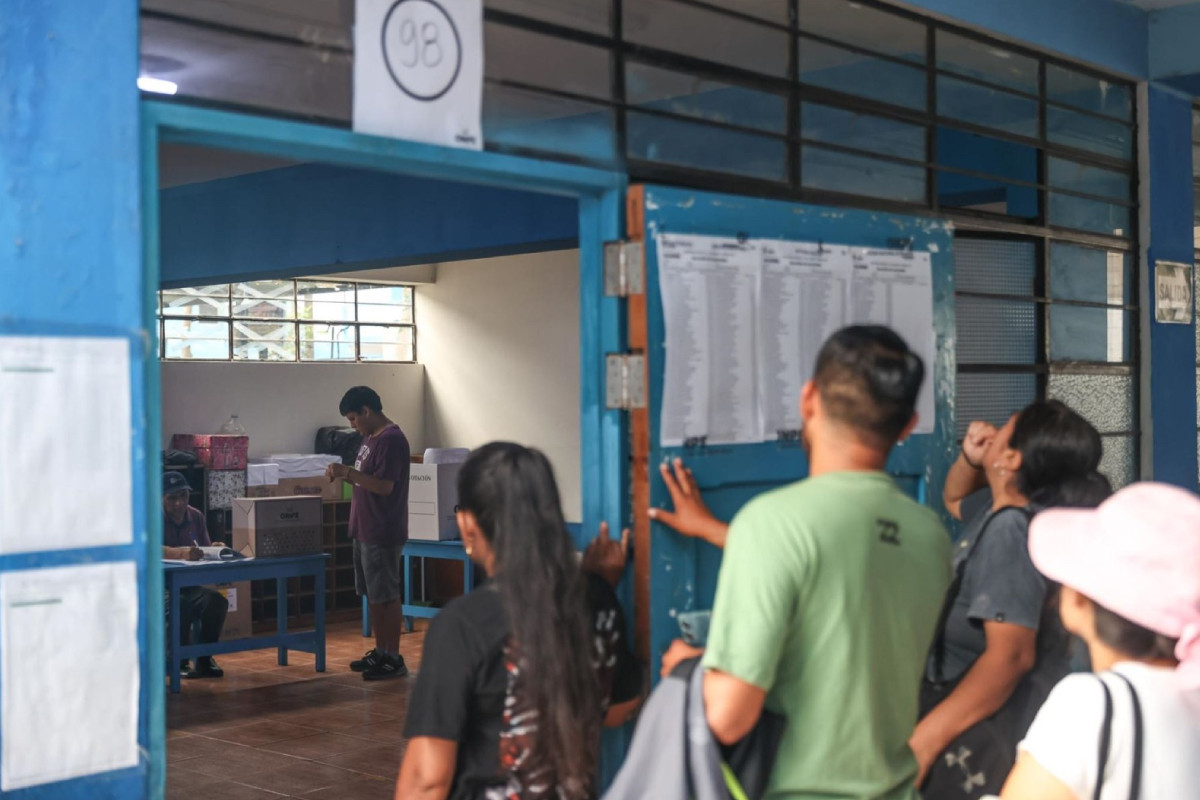 <p>JNE declaró inviable realizar elecciones complementarias antes de la segunda vuelta</p>