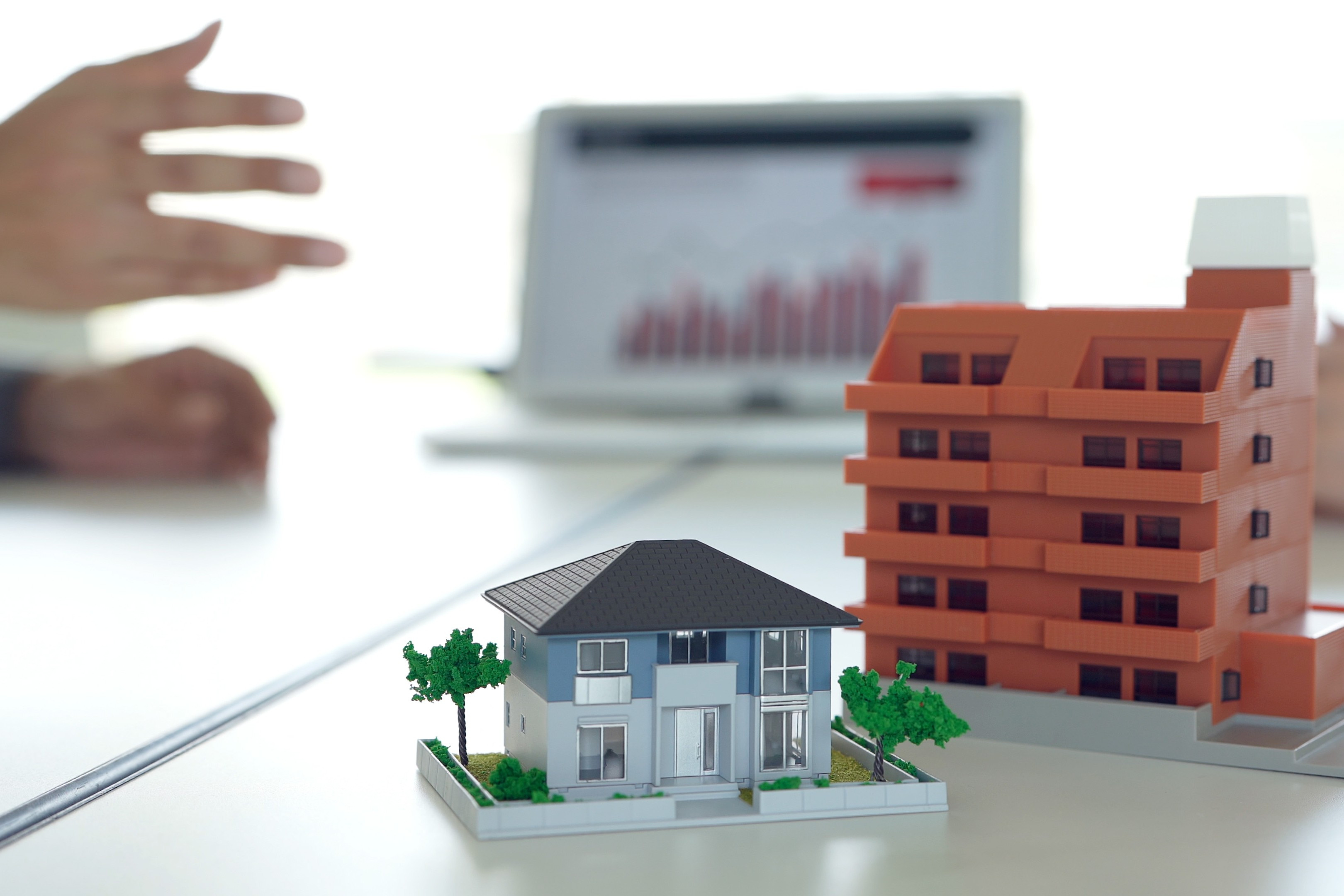 <p>Apuestas alternativas: más allá de las acciones y bonos </p>