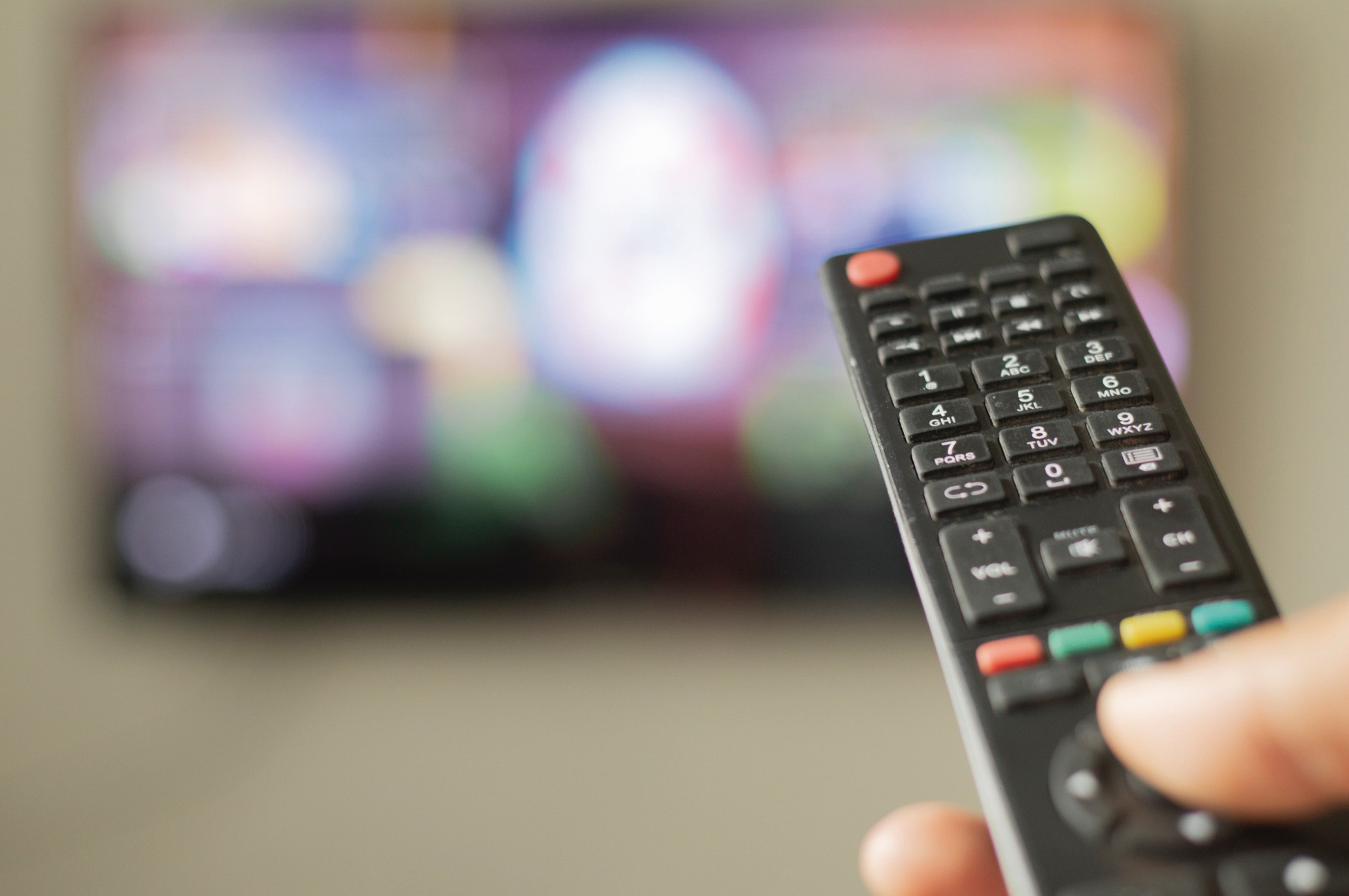 <p>La TV de paga acelera su caída frente al avance del <em>streaming</em></p>
