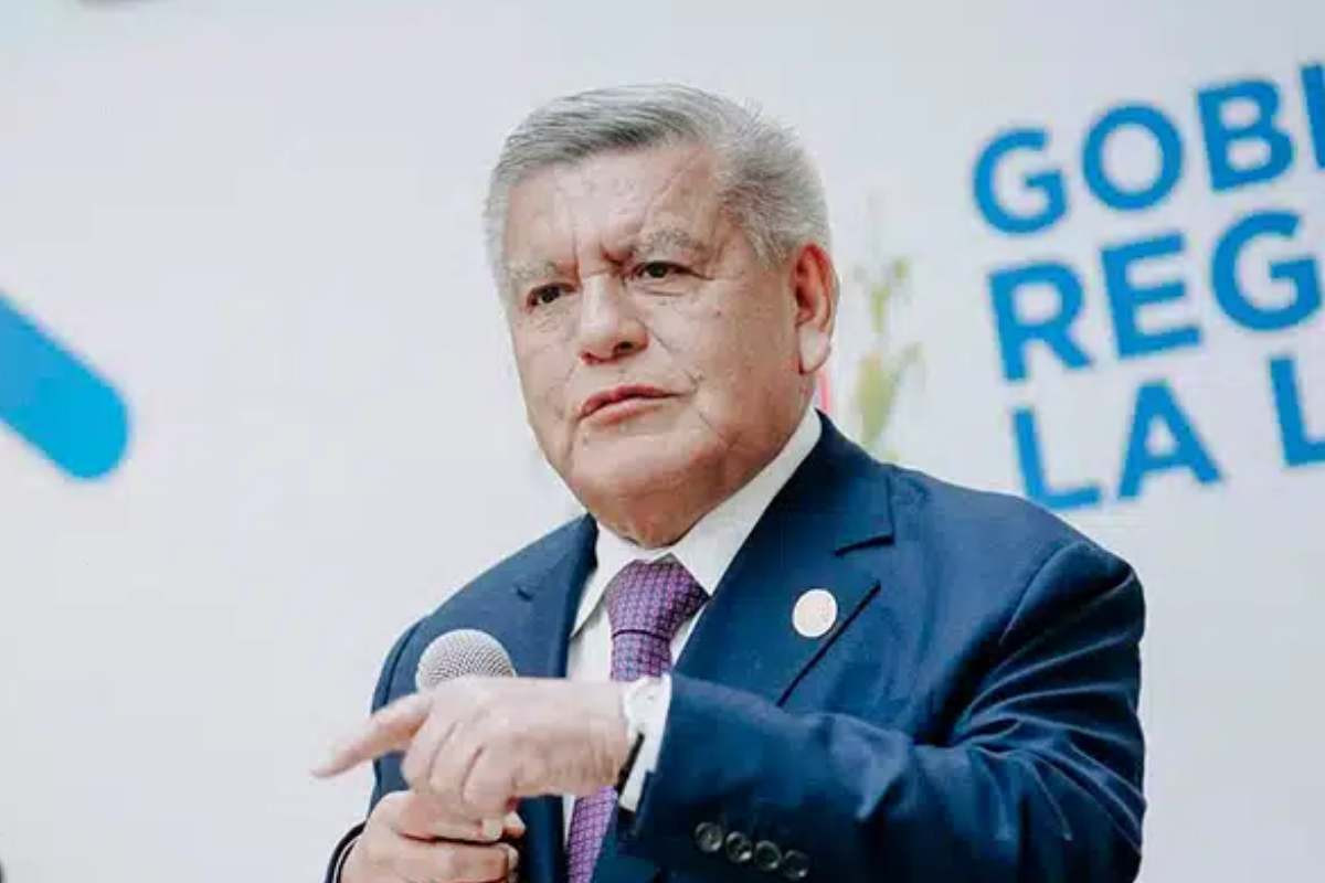 cesar-acuna-anuncio-cambios-en-app-y-descarto-postular-en-elecciones-regionales-y-municipales