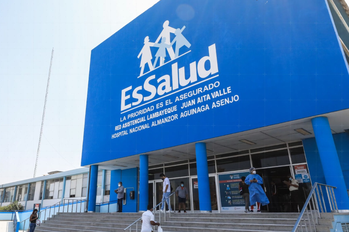 comex-la-rotacion-continua-de-presidentes-no-resuelve-la-crisis-de-essalud