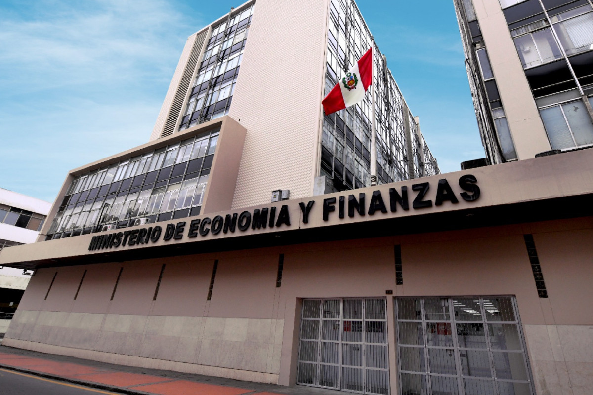 mef-riesgo-pais-del-peru-cae-a-minimo-de-19-anos-y-se-mantiene-entre-los-mas-bajos-de-america-latina