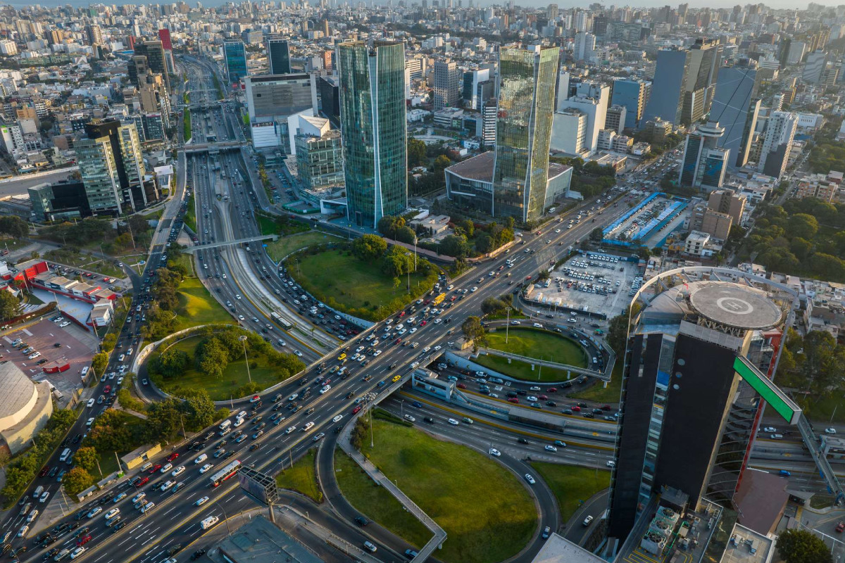 <p>LarrainVial mejora su visión sobre la banca peruana y prevé un nuevo ciclo de crecimiento a tasas de doble dígito</p>