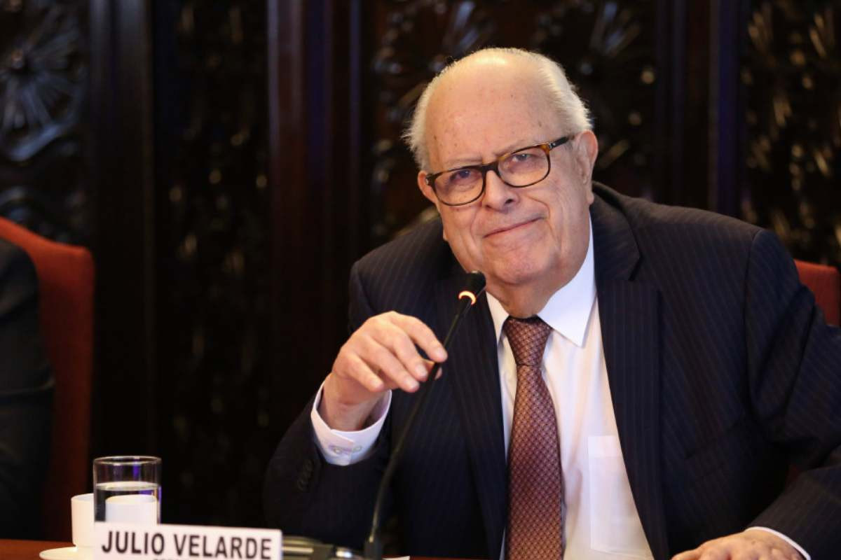 ratificacion-de-julio-velarde-comision-del-senado-votara-el-9-de-setiembre