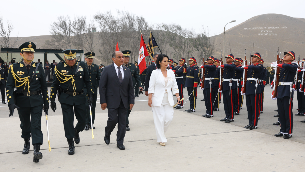 Gobierno concreta cambio del jefe de la PNP en medio de cuestionamientos por crisis de inseguridad