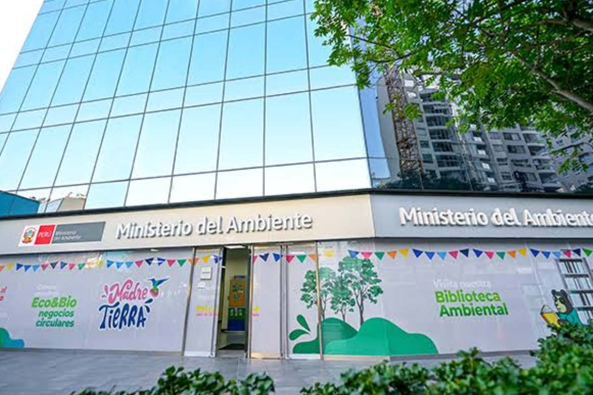 gobierno-declaro-al-minam-en-modernizacion-y-reorganizacion-por-120-dias-calendario