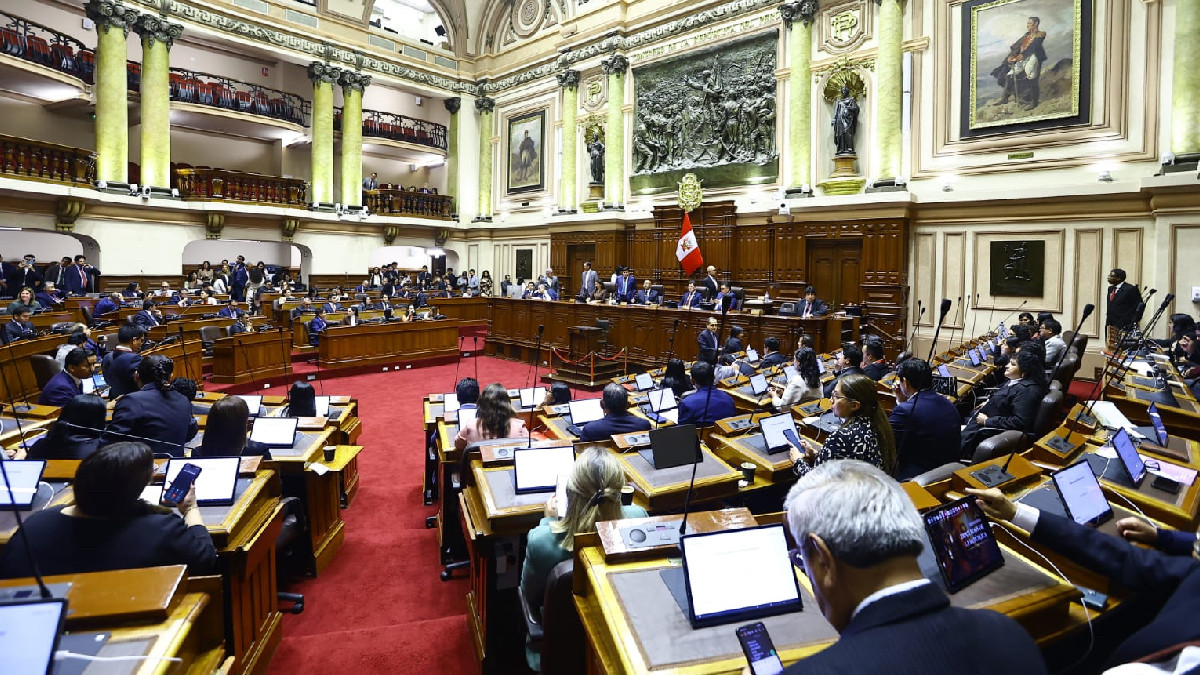 fuerza-popular-buscara-incorporar-medidas-para-recuperar-el-orden-durante-debate-en-el-pleno