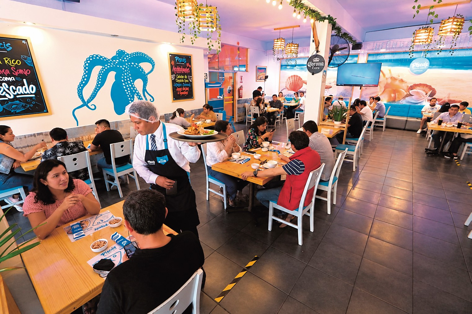 <p>Restaurantes: El Niño obligará a reducir cartas ante alza y escasez de insumos</p>