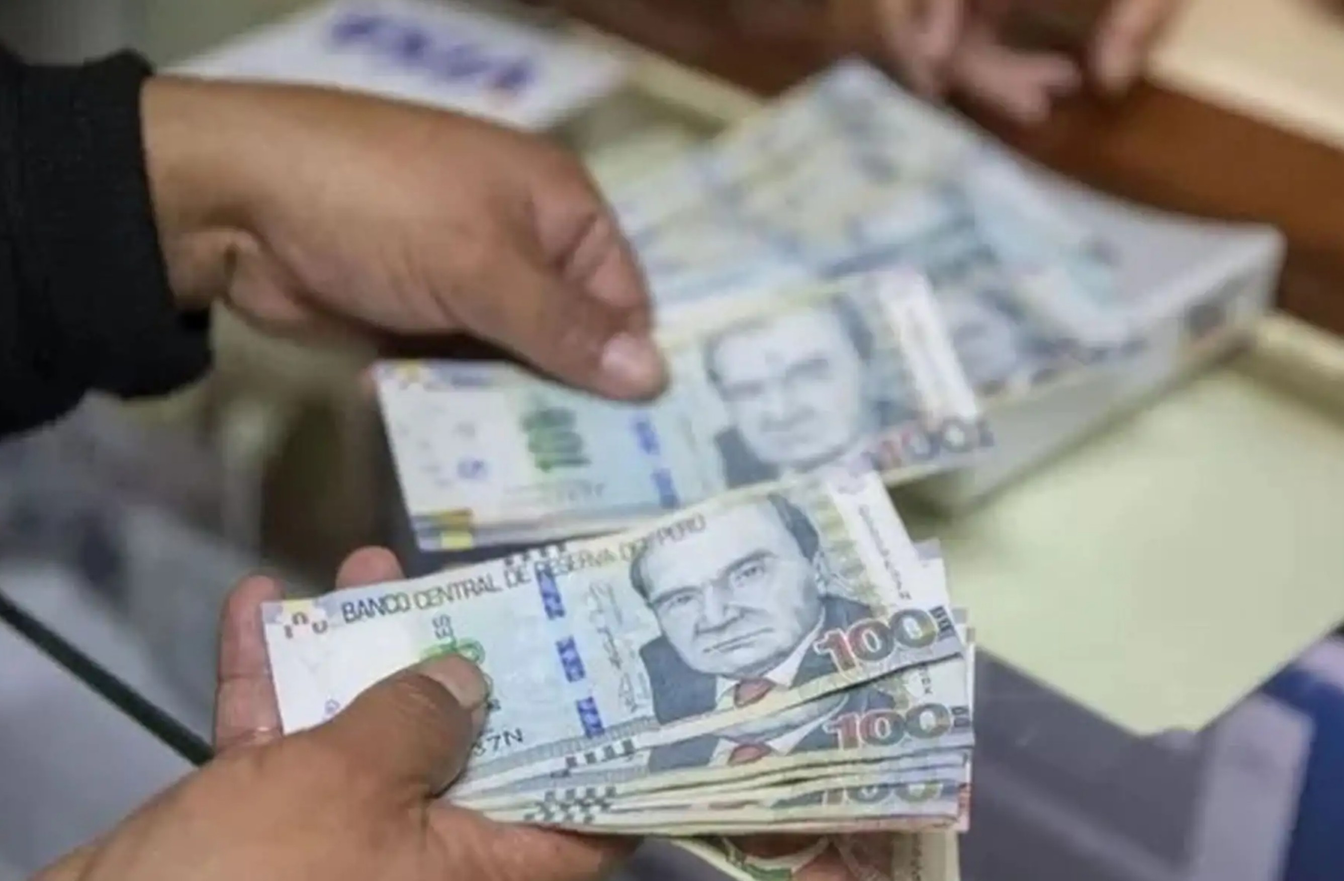 <p>Bancos, AFP y aseguradoras intensificarán la disputa por los ahorros de los peruanos en 2027</p>