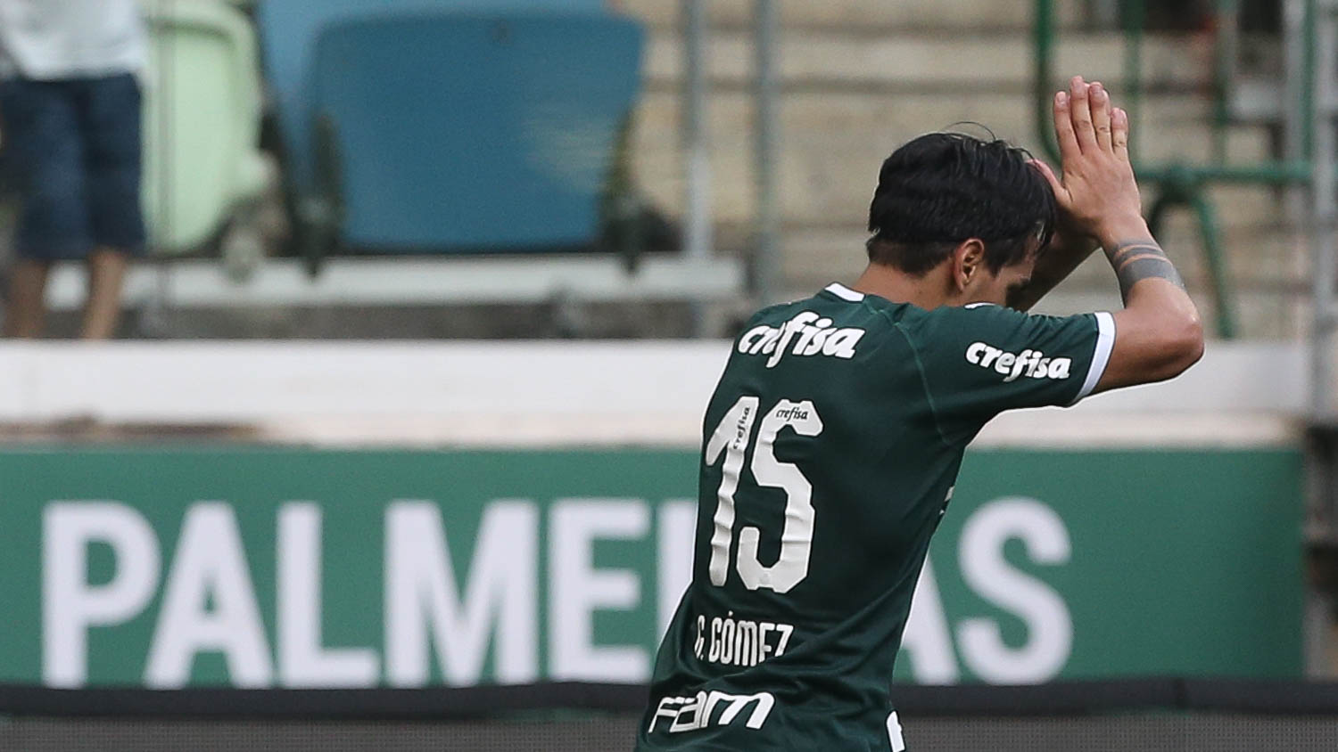 Zagueiro-artilheiro do Verdão em 2019, Gómez volta a balançar as redes em 2020