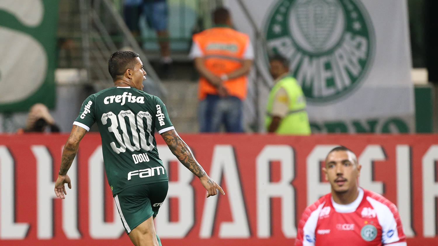 No jogo 300 Dudu supera vitórias de C. Maluco e iguala marca de Edmundo e Diego Souza 