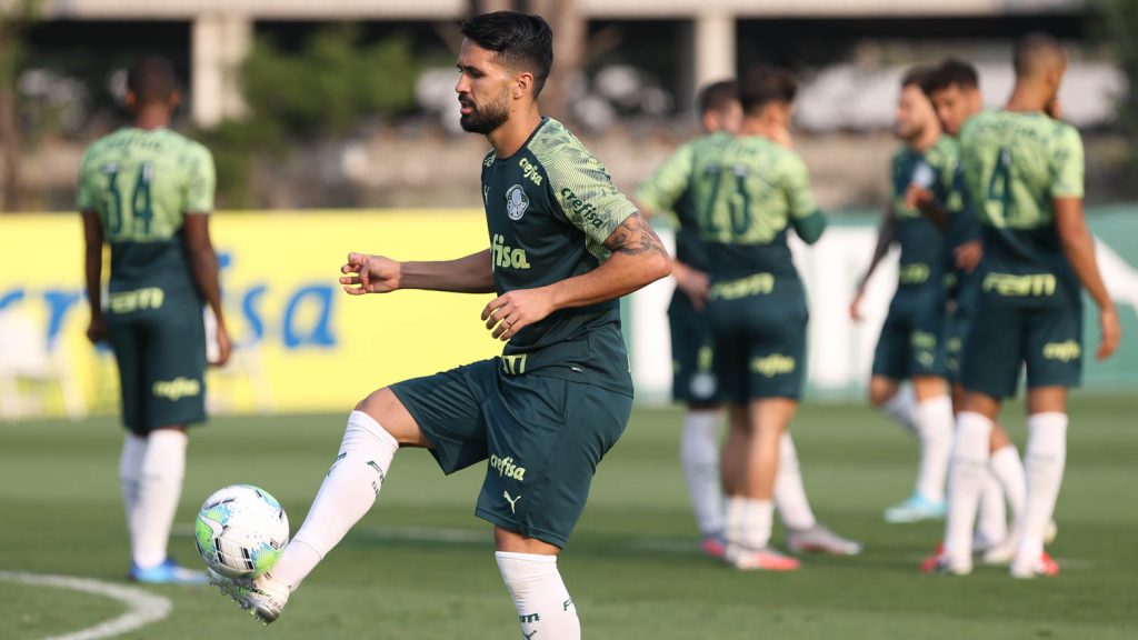 Verdão faz treino tático e encerra preparação para Derby