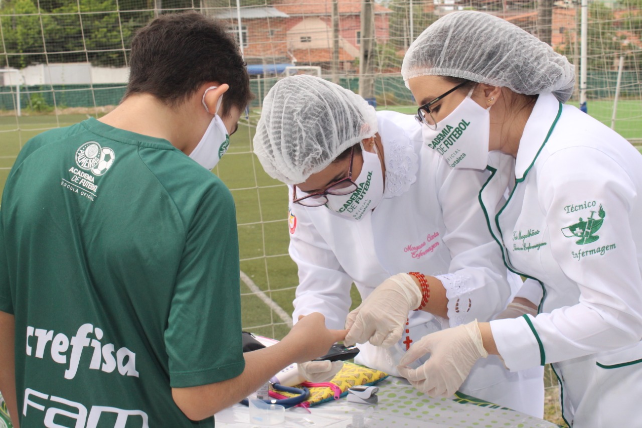 Escolinhas do Palmeiras retomam aulas presenciais seguindo protocolos de segurança 