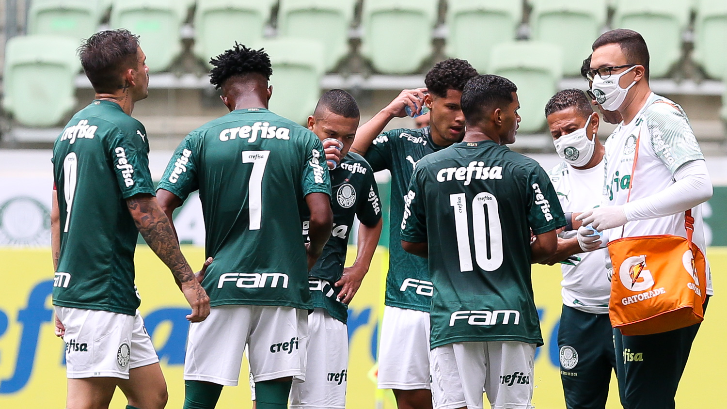 Palmeiras recebe Chapecoense em busca de manter liderança no Brasileiro Sub-20