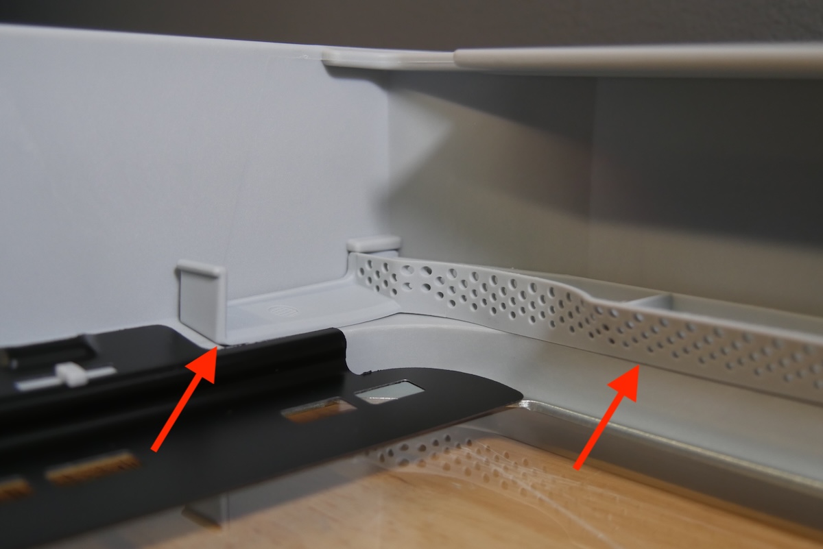 碎屑收集器正確安裝（近照）