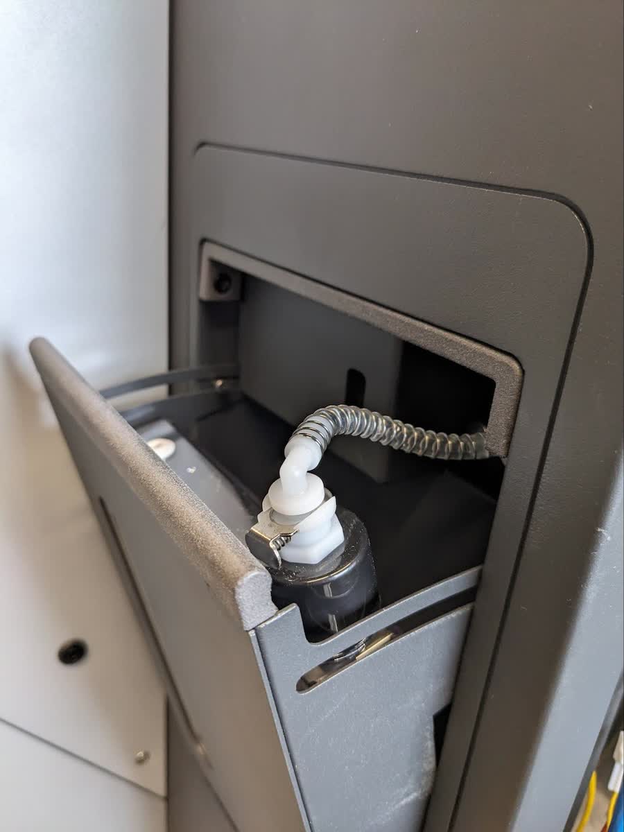 拋光系統水管進水線