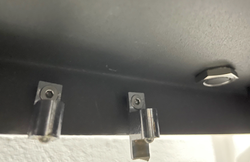 Fuse Sift drawer latch showing damage