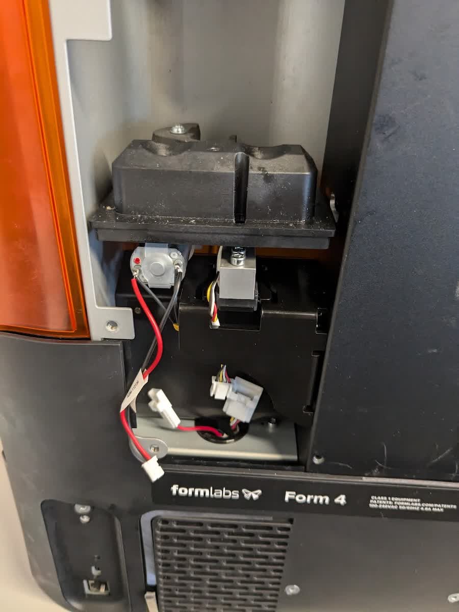 清潔樹脂匣底板