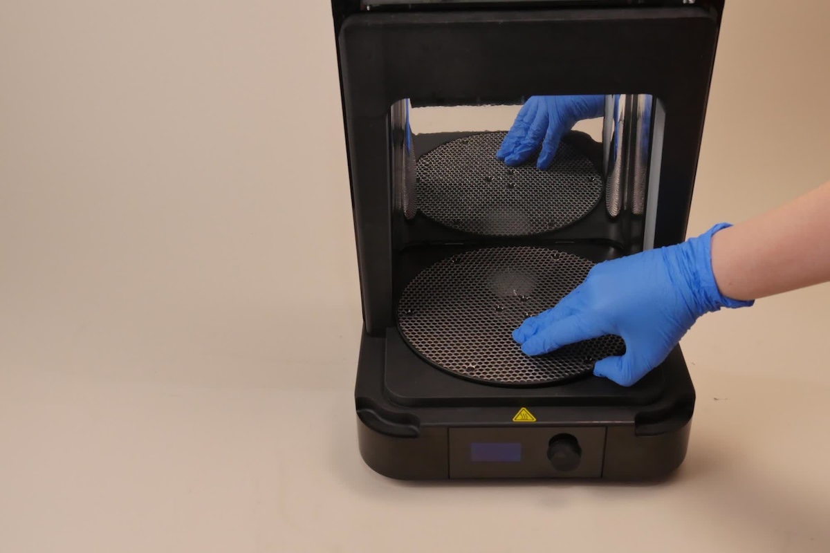 Replacing the Form Cure (1st Generation) turntable motor