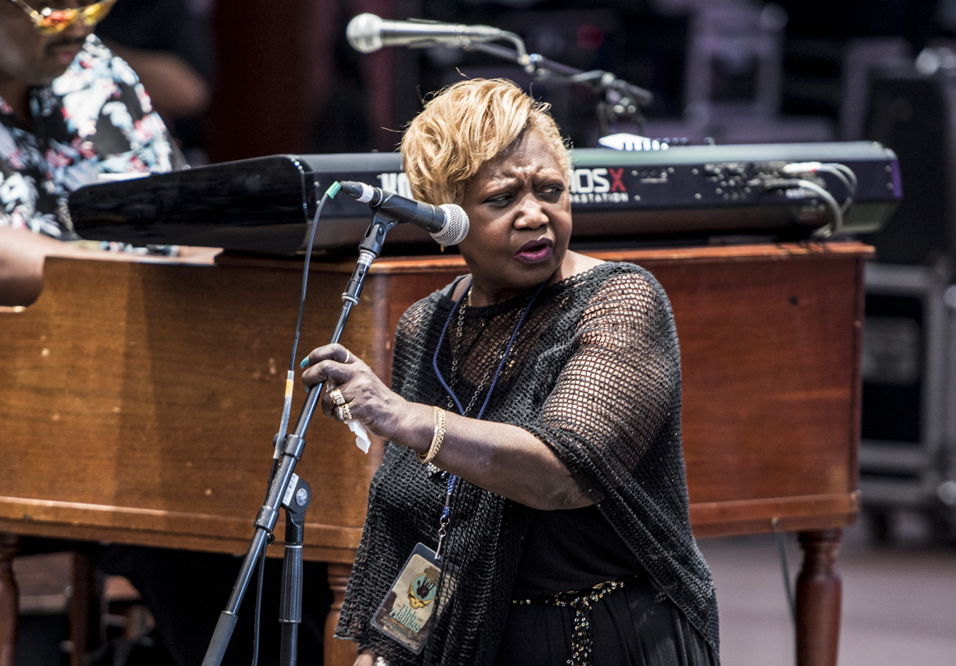 Gloria Jones, Jerry Garcia Band vocalist, dies in East Bay at 74 Datebook