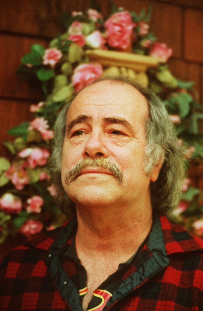 Robert Hunter, longtime Grateful Dead lyricist, dead at 78