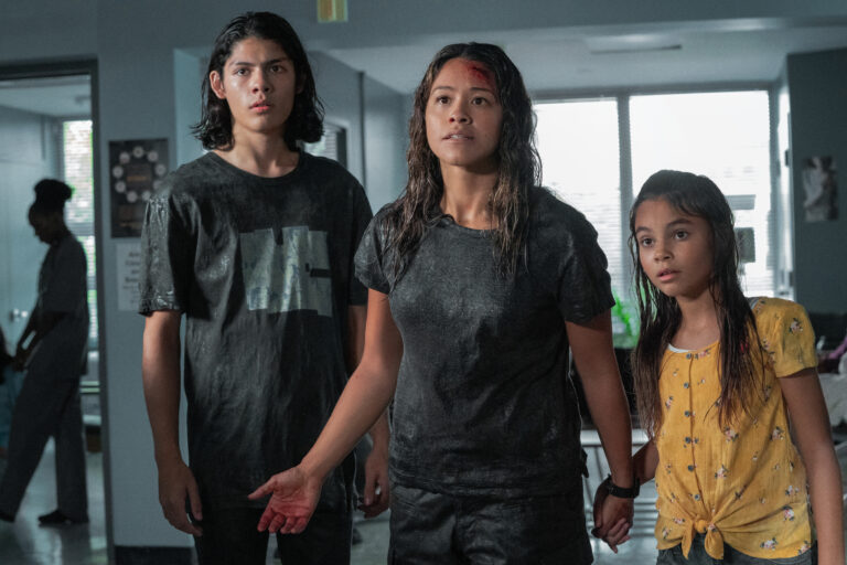 Review Gina Rodriguez in 'Awake' opens our eyes to the fragility of