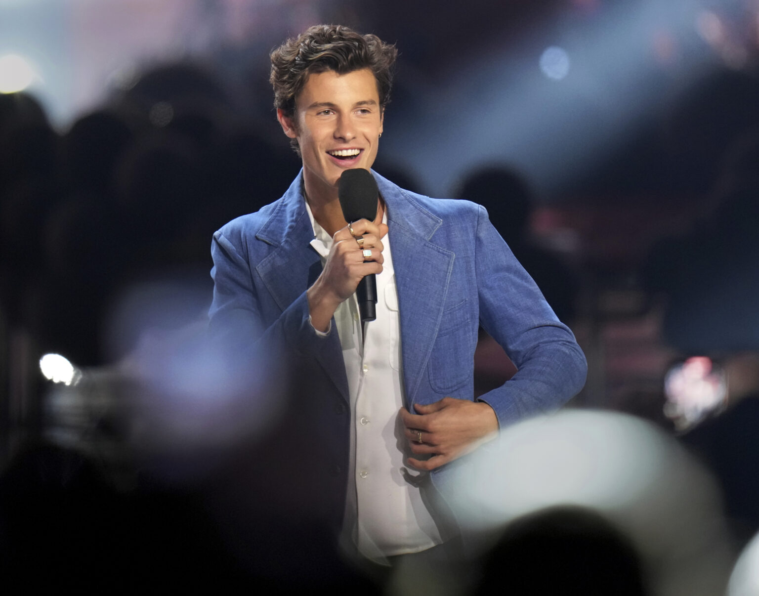 Shawn Mendes cancels entire world tour 'It breaks my heart' Datebook