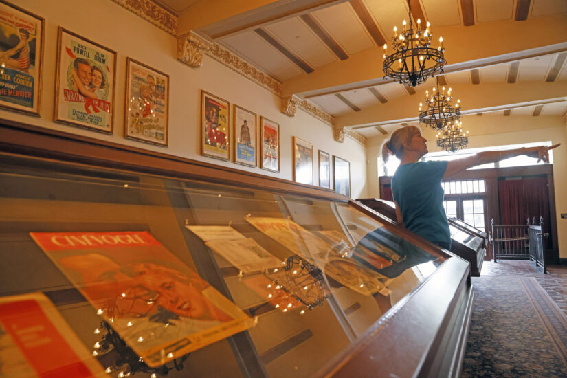 As Bay Area movie theaters continue closing, the Stanford Theatre's As Bay Area movie theaters continue closing, the Stanford Theatre's