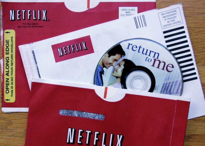 Netflix to shutter DVDbymail business after 25 years Datebook