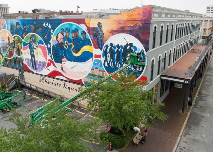 Houston artist's mural aims to shed light on Galveston