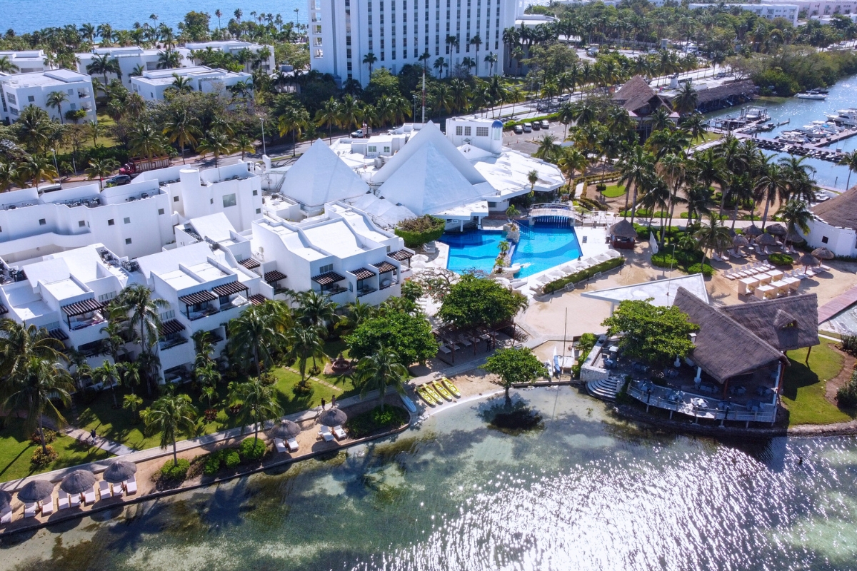 resort image