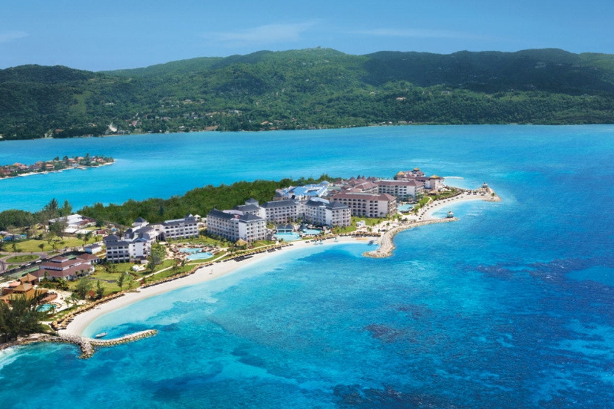 resort image