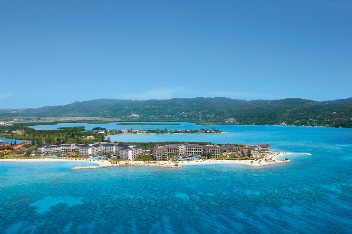 resort image