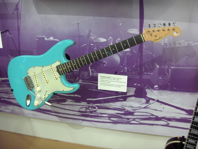 SurfGuitar101.com | Forums: Dick Dale gear and other cool stuff at