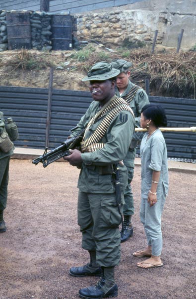 Members of the 1st Signal Brigade