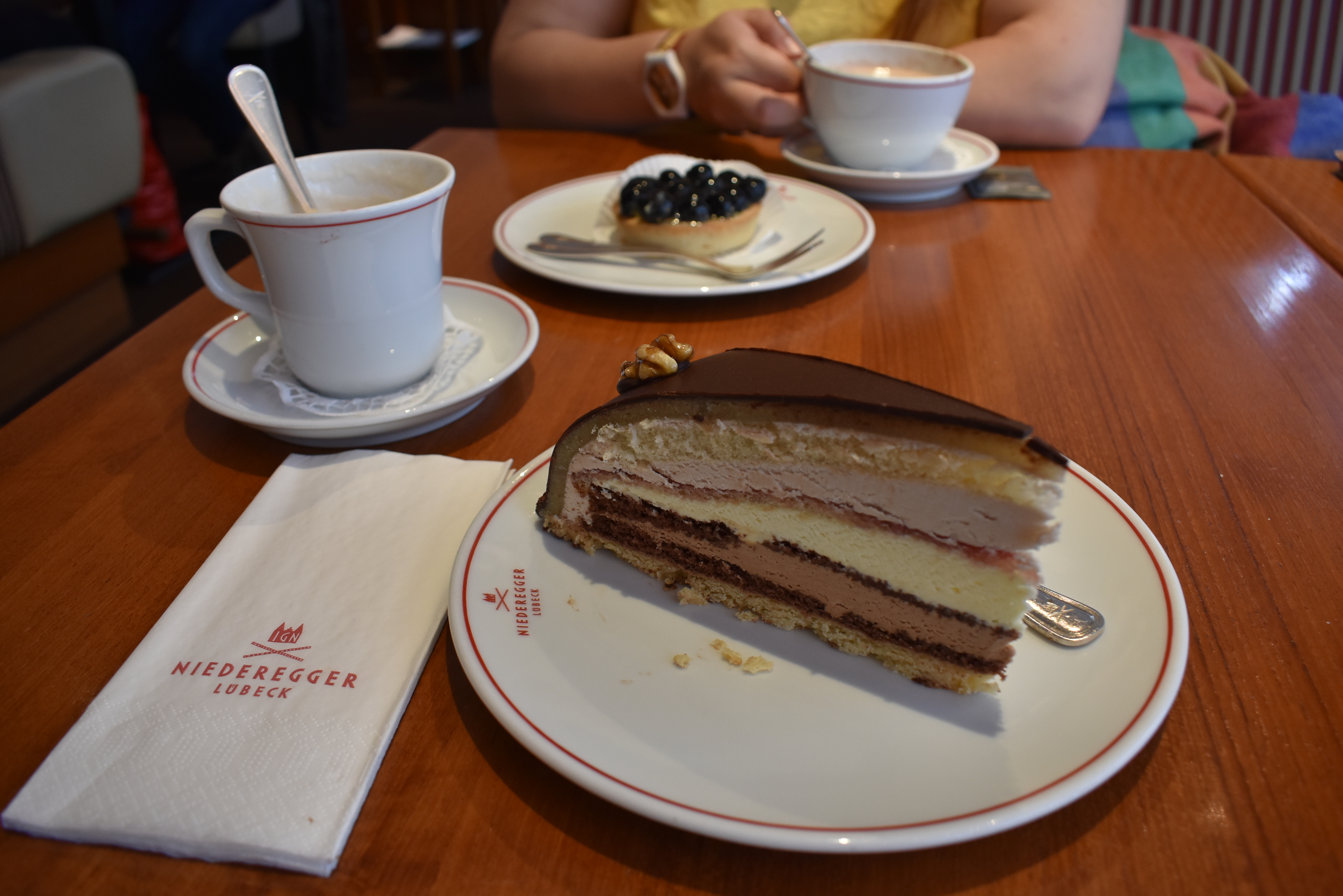 niedergger, cafe, cake
