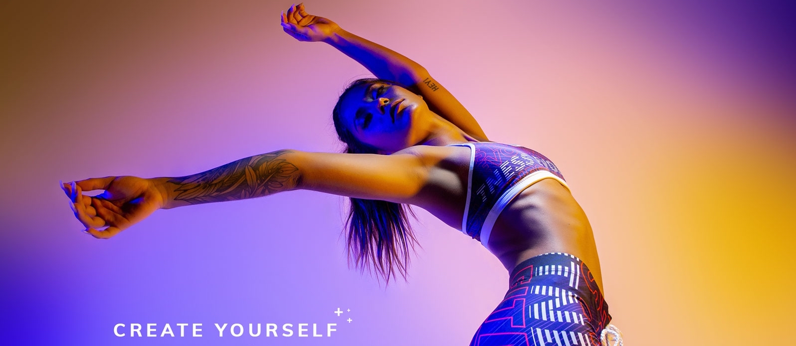 Woman wearing Brazilian fashion gym clothes