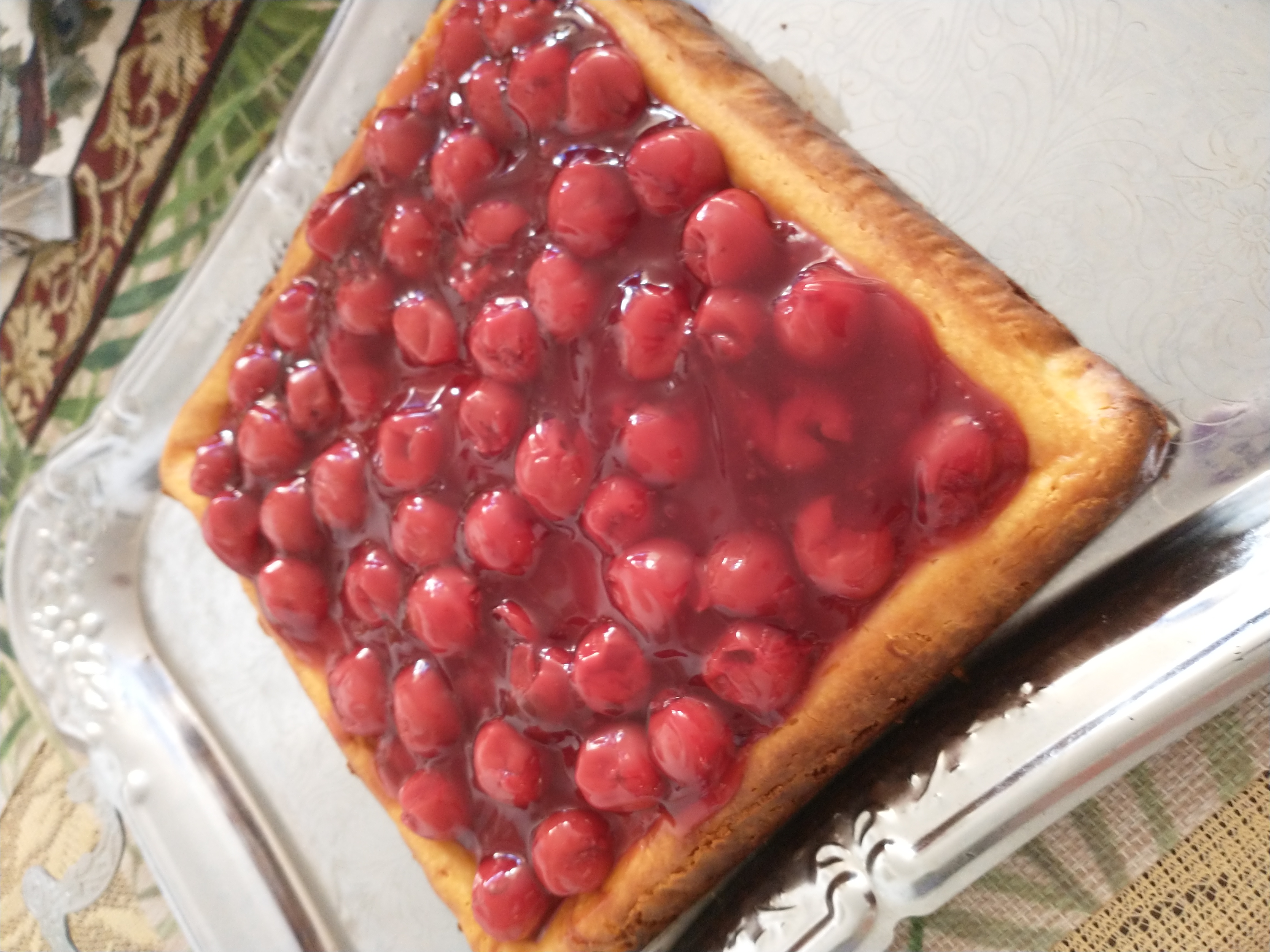 Cherry Cheesecake Slice