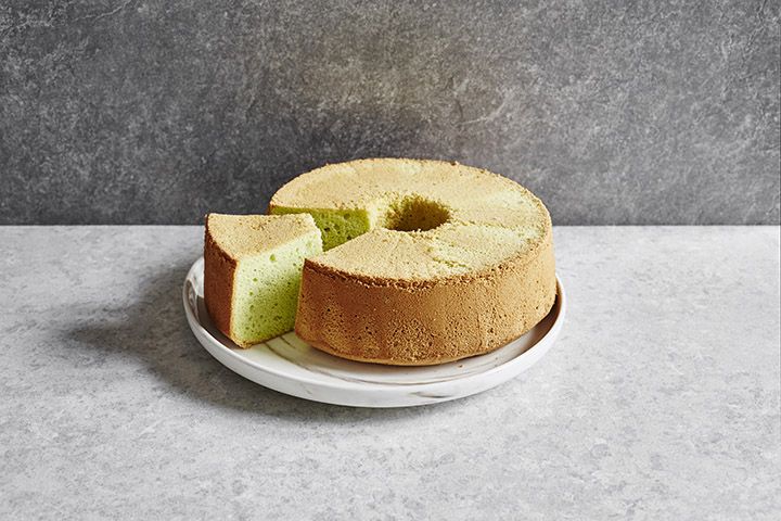 Pandan Chiffon Cake