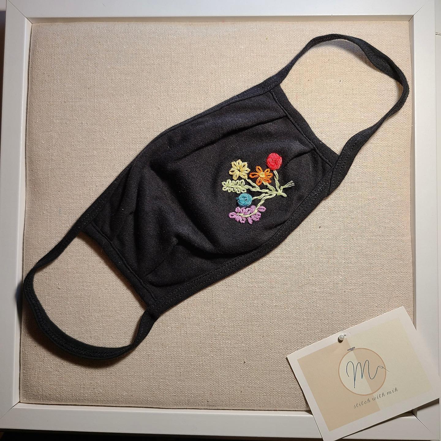 embroideredPrideMask