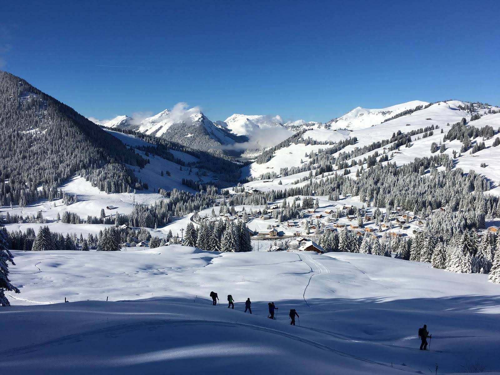 cross-country skiing near La Lécherette
